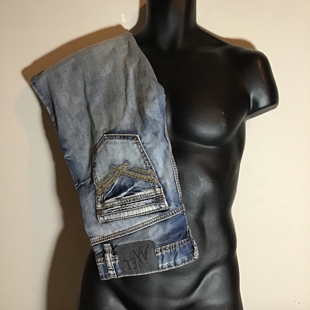 🔥#469 T.K. AXEL, size 30X30, distressed, great cond.see photos,relaxed/straight
